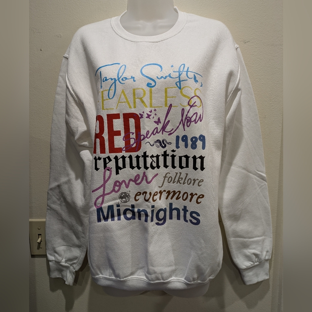 jerzees Nublend White Graphic Sweatshirt with Multicolor Text Size S